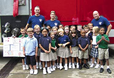 Landmark kids thank firefighters