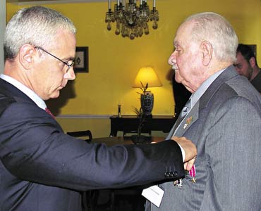 Lowell Chambers honored by French Legion of Honor