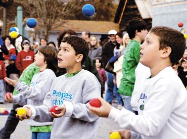 Parade jugglers