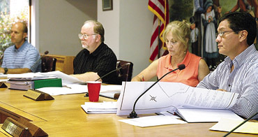 Planning commission approves site plan for doctor’s offices, table plans for other lots