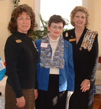 Fayetteville DAR chapter welcomes new member