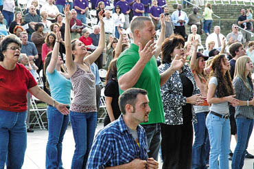 National Day of Prayer draws hundreds in F’ville