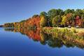 Autumn along Lake Peachtree